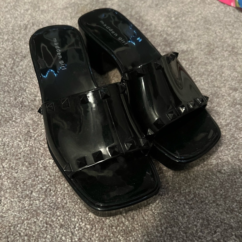 Madden girl mules